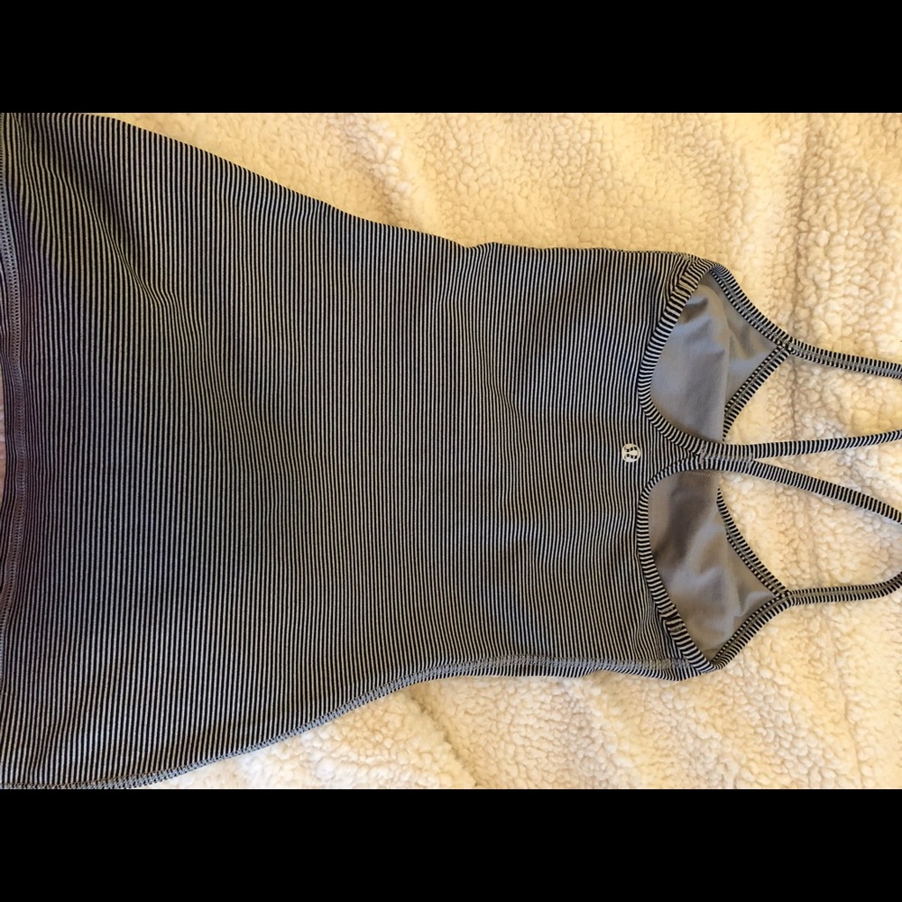 Lululemon—Power Y Tank